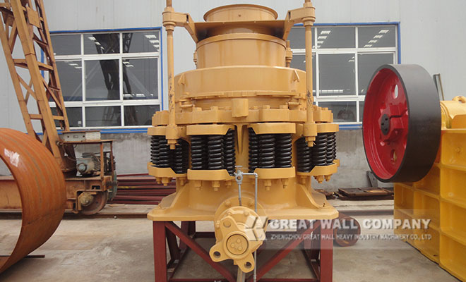 cone crusher for iron ore crushing plant